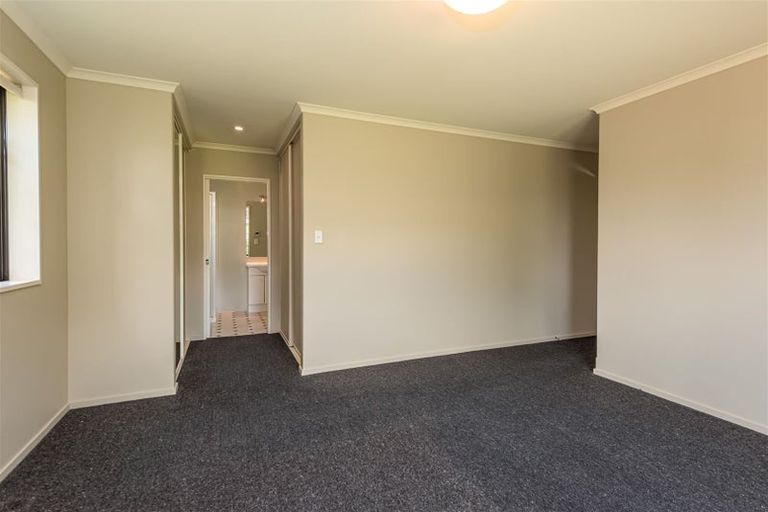 Photo of property in 58 Oakwood Drive, Rangiora, 7400