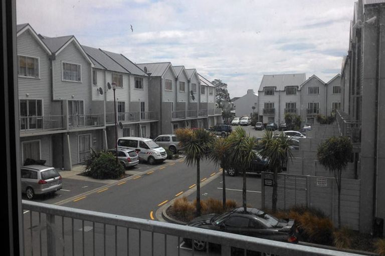 Photo of property in 30/31 Poulson Street, Addington, Christchurch, 8024