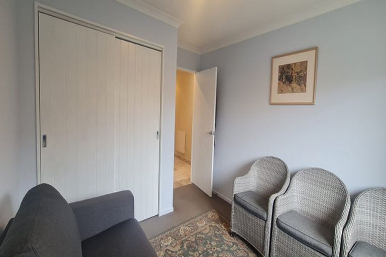 Photo of property in 5 Manhattan Court, Paraparaumu Beach, Paraparaumu, 5032