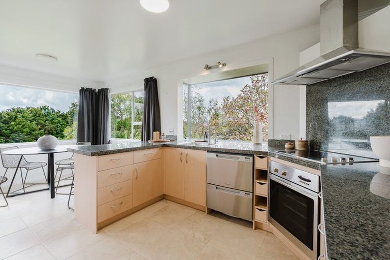 Photo of property in 152 Totara Drive, Pukete, Hamilton, 3200