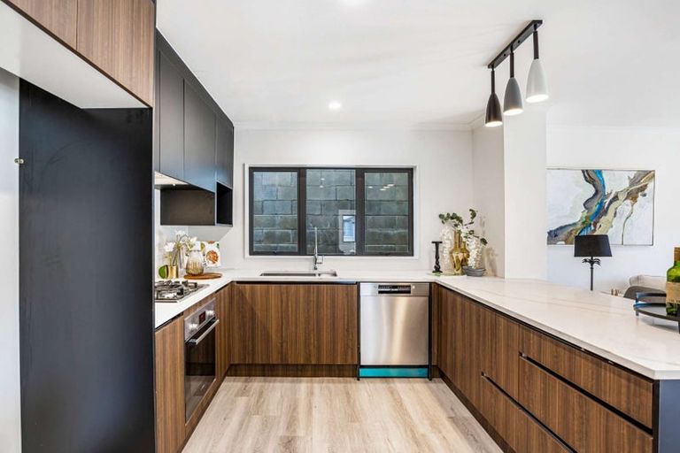 Photo of property in 64 Coxhead Road, Manurewa, Auckland, 2102