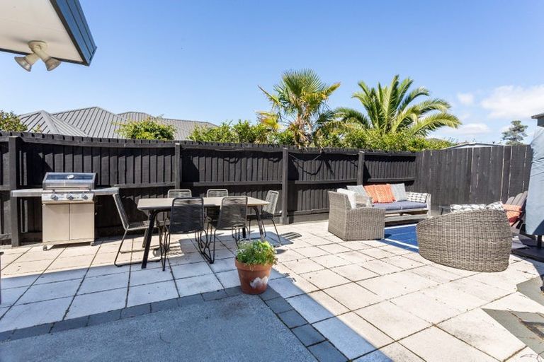 Photo of property in 9 Evenwood Place, Waimairi Beach, Christchurch, 8083