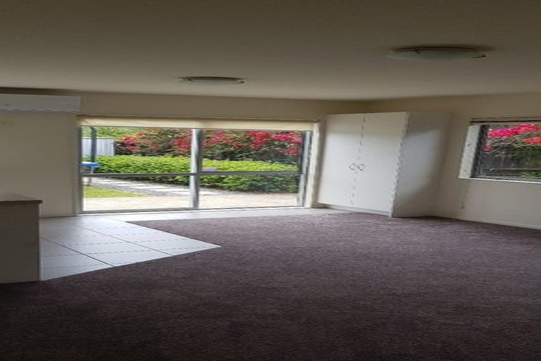 Photo of property in 65 Aberley Road, Schnapper Rock, Auckland, 0632