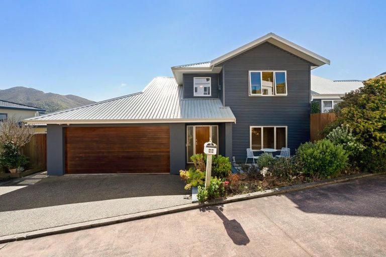 Photo of property in 68 Downing Street, Crofton Downs, Wellington, 6035