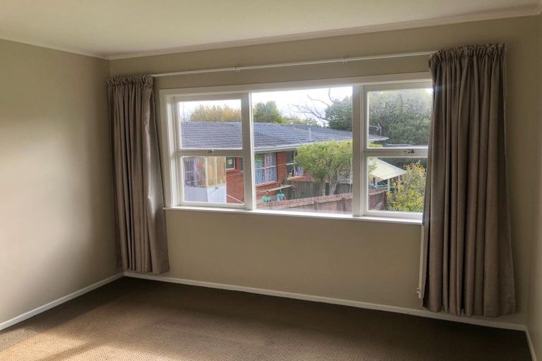 Photo of property in 117 Manuka Road, Bayview, Auckland, 0629