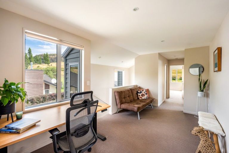 Photo of property in 52 Kelliher Drive, Wanaka, 9305