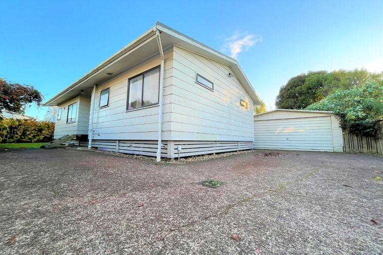 Photo of property in 1/12 Avis Avenue, Papatoetoe, Auckland, 2025