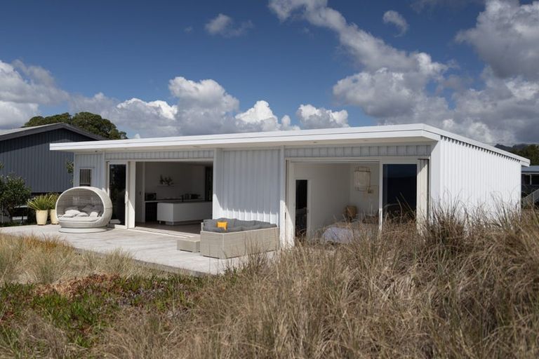 Photo of property in 61 Broadway Road, Waihi Beach, 3611