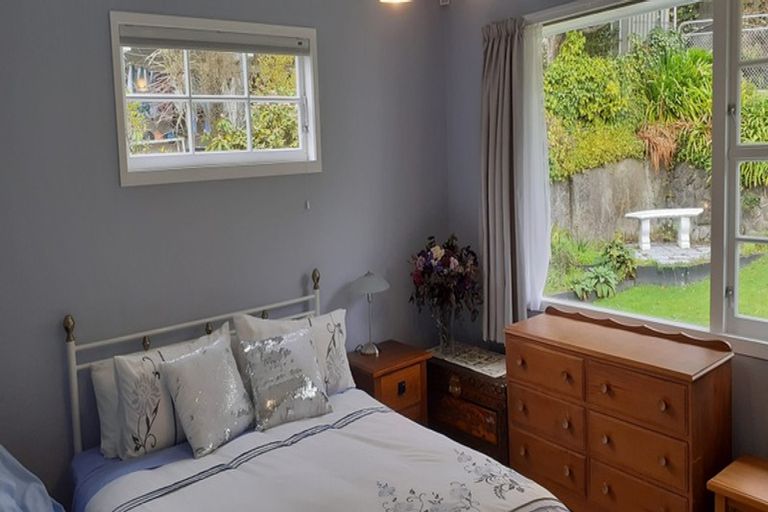 Photo of property in 6 Kerkwall Drive, Naenae, Lower Hutt, 5011