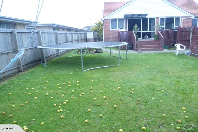 Photo of property in 156 Peverel Street, Riccarton, Christchurch, 8041