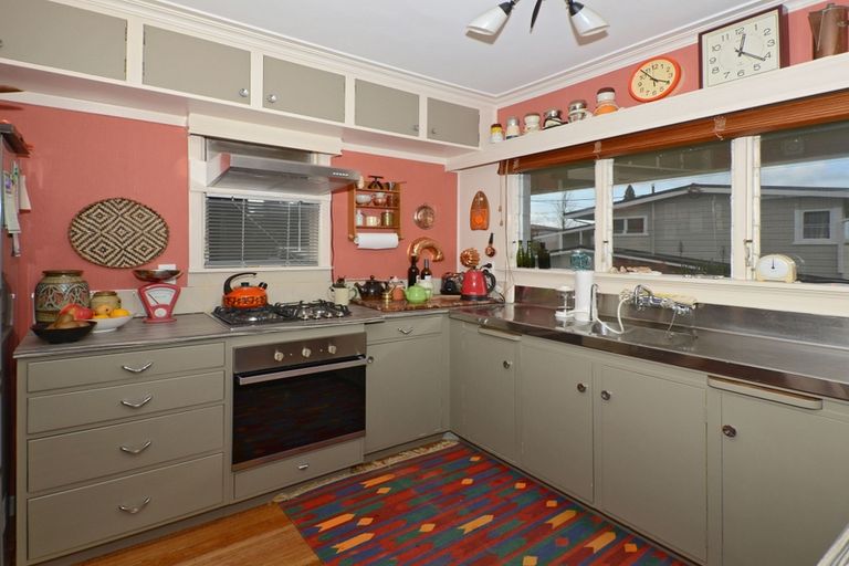 Photo of property in 8 Hoey Street, Te Kamo, Whangarei, 0112