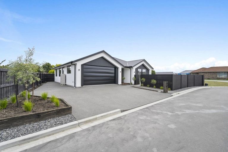Photo of property in 3 Harrier Lane, Marshland, Christchurch, 8051