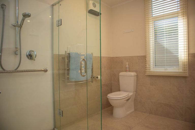 Photo of property in 41 Palmerston Street, Greymouth, 7805
