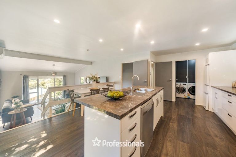 Photo of property in 6 Swadel Way, Karori, Wellington, 6012