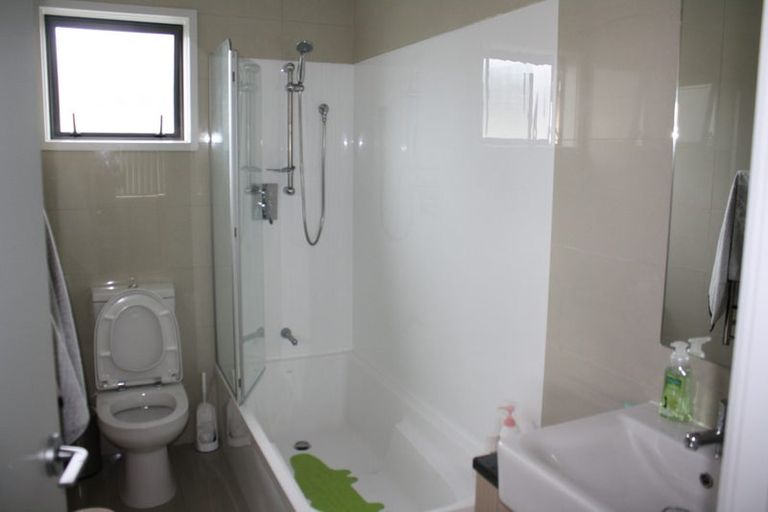 Photo of property in 6 Lane Cameron Place, Flat Bush, Auckland, 2019