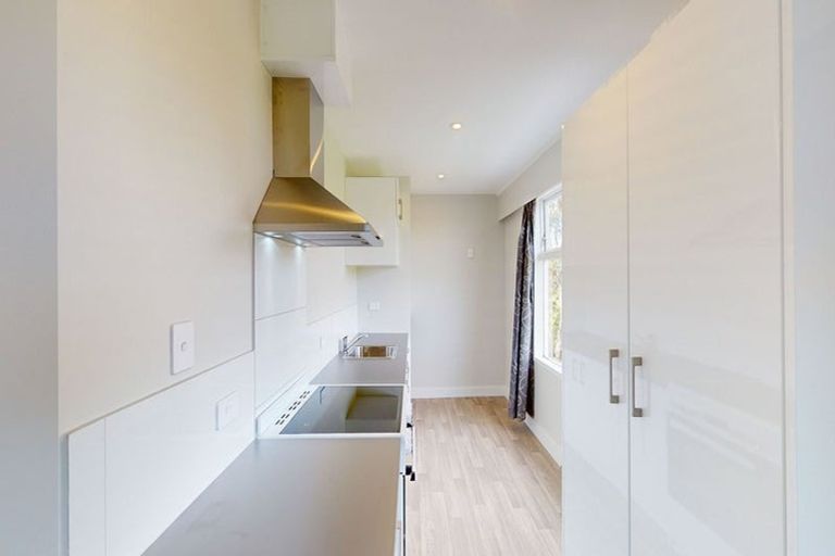 Photo of property in 25f1 Kitchener Terrace, Johnsonville, Wellington, 6037