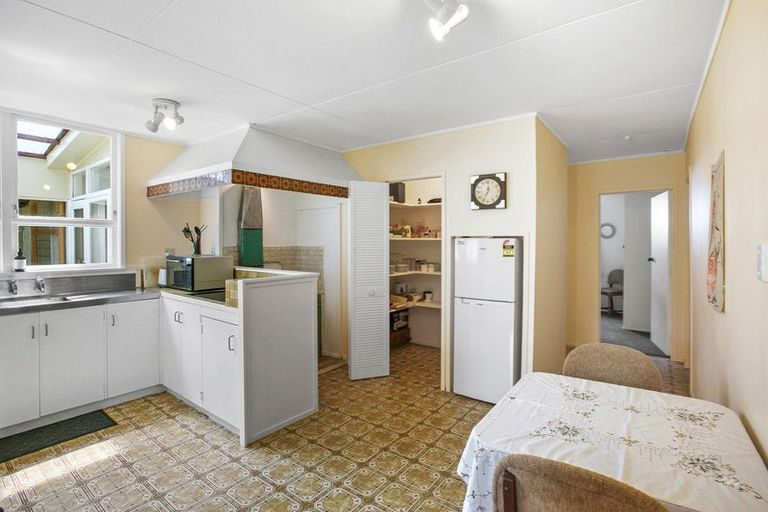 Photo of property in State Highway 3, Tongaporutu, Urenui, 4378