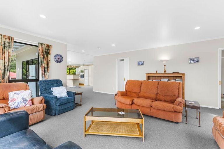 Photo of property in 11 Field Terrace, Okiwi Bay, French Pass, 7193