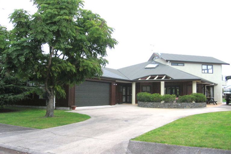 Photo of property in 111 Motu Capri, Pauanui, Hikuai, 3579