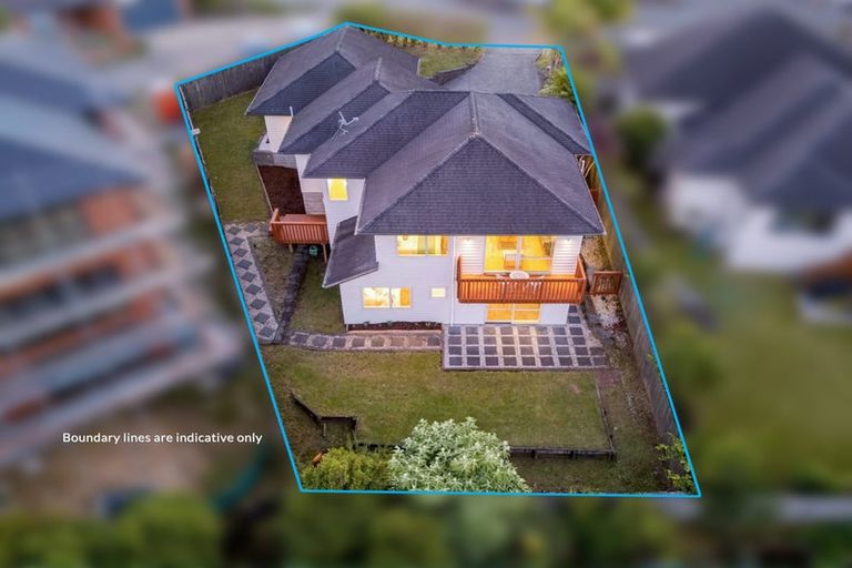Photo of property in 18 Cityview Place, Massey, Auckland, 0614
