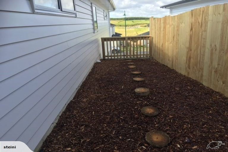 Photo of property in 65 Voyager Drive, Gulf Harbour, Whangaparaoa, 0930