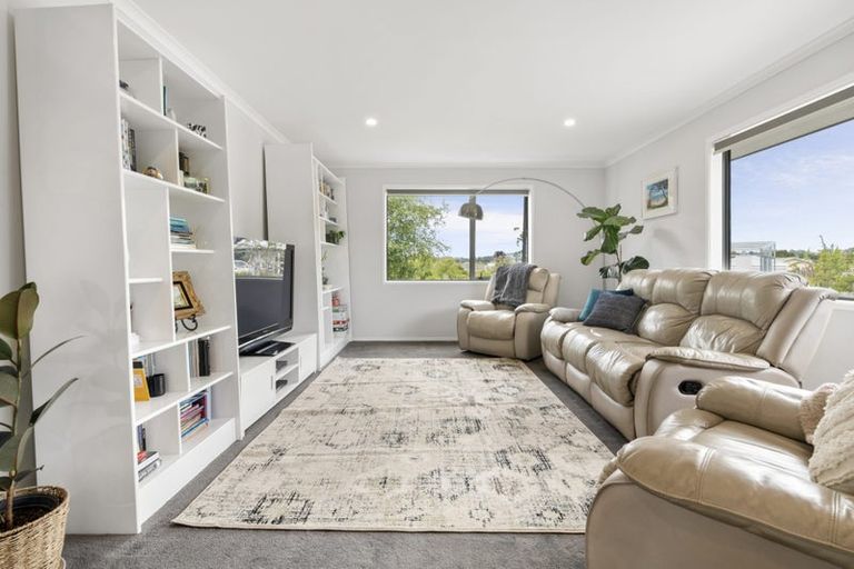 Photo of property in 17 Downer Access Road, Kaukapakapa, 0873