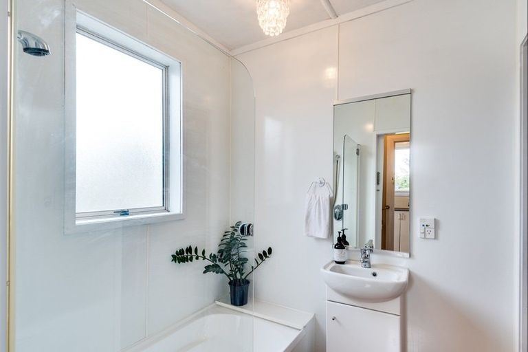 Photo of property in 180 Porangahau Road, Waipukurau, 4200