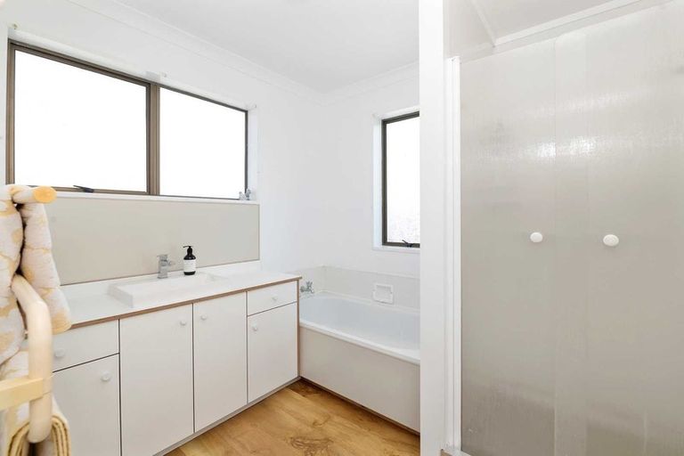 Photo of property in 2/15 Solway Place, Mount Maunganui, 3116