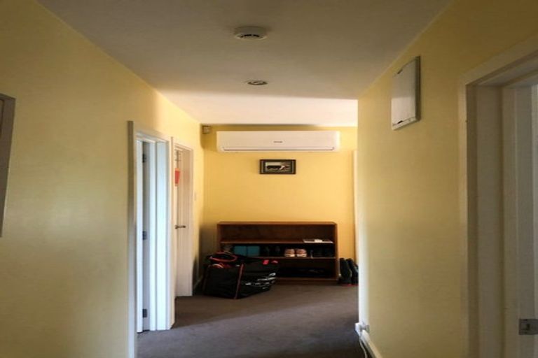 Photo of property in 51 Balgay Street, Upper Riccarton, Christchurch, 8041