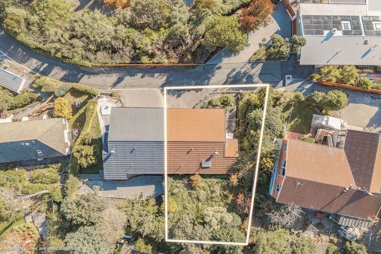 Photo of property in 7b Karitane Drive, Cashmere, Christchurch, 8022