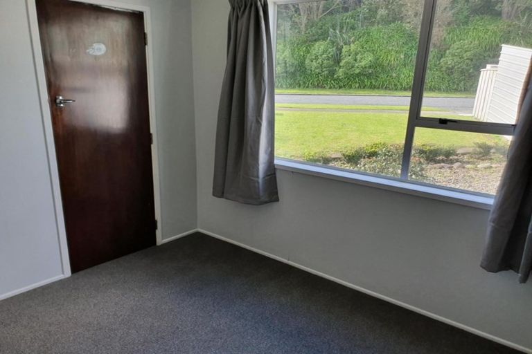 Photo of property in 40 Rangitake Drive, Spotswood, New Plymouth, 4310