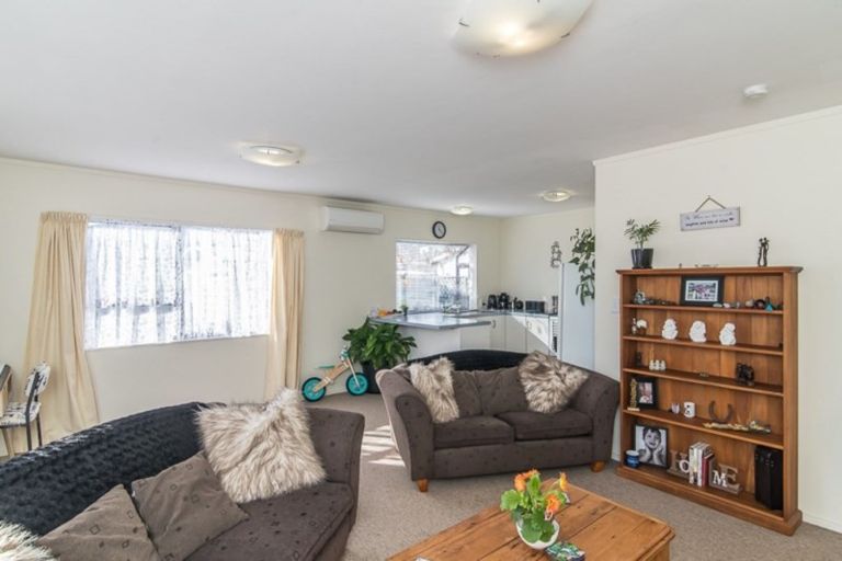 Photo of property in 43b Kapiti Road, Paraparaumu, 5032