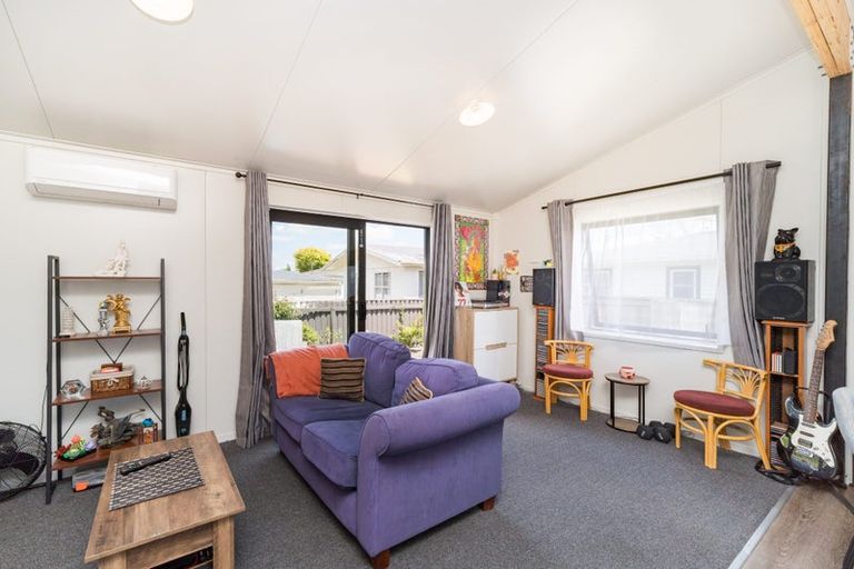 Photo of property in 36 Ronberg Street, Highbury, Palmerston North, 4412
