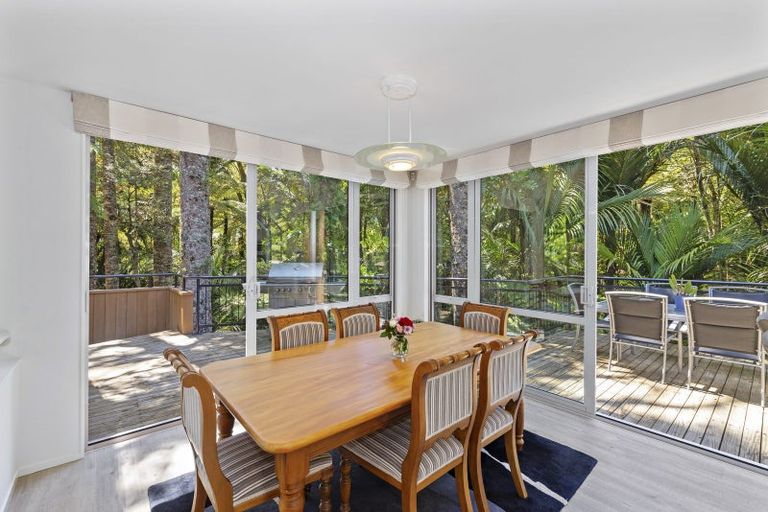 Photo of property in 133 Konini Road, Titirangi, Auckland, 0604