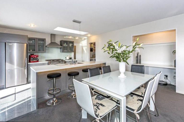 Photo of property in 3 Old Red Barn Road, Halswell, Christchurch, 8025