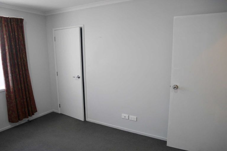 Photo of property in 19 Defoe Place, Waltham, Christchurch, 8023