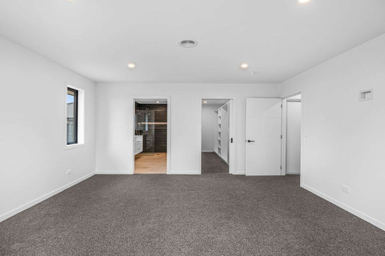 Photo of property in 1 Roach Lane, Amberley, 7481