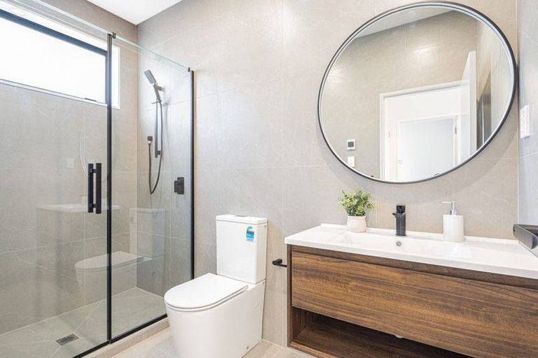 Photo of property in 30 Paretao Street, Massey, 0614