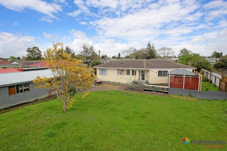 Photo of property in 8 Harrier Place, Papakura, 2110
