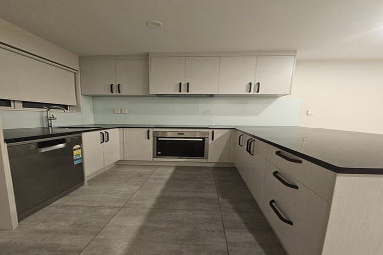 Photo of property in 2/49 Arawa Street, New Lynn, Auckland, 0600