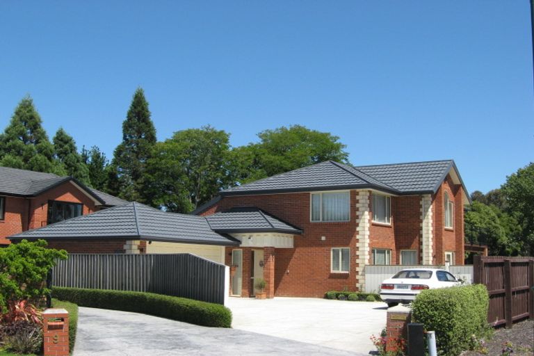 Photo of property in 11 Henridge Place, Avonhead, Christchurch, 8042