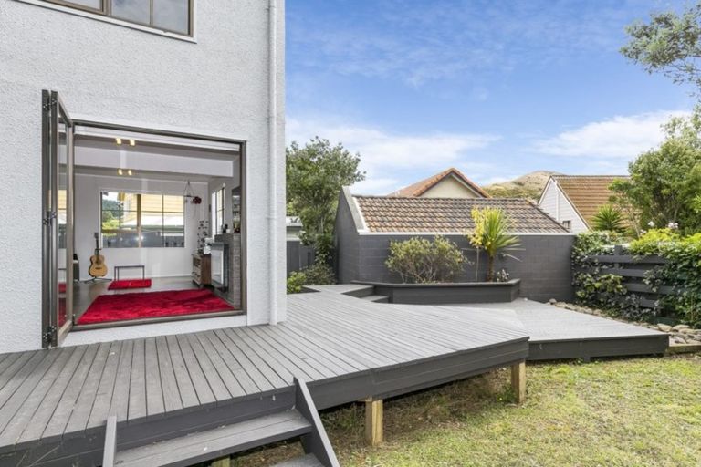 Photo of property in 6a Bayou Lane, Churton Park, Wellington, 6037