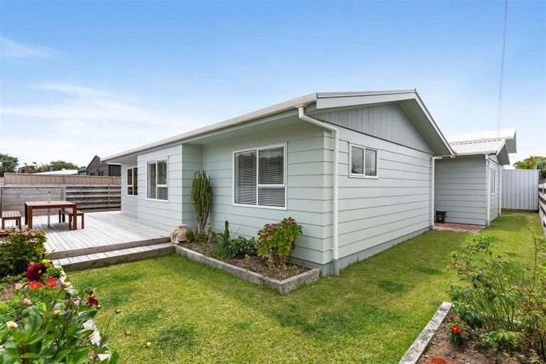 Photo of property in 102a Otahu Road, Whangamata, 3620