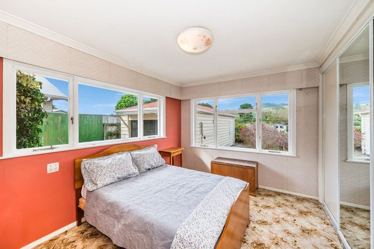 Photo of property in 88 Glen Road, Raumati South, Paraparaumu, 5032