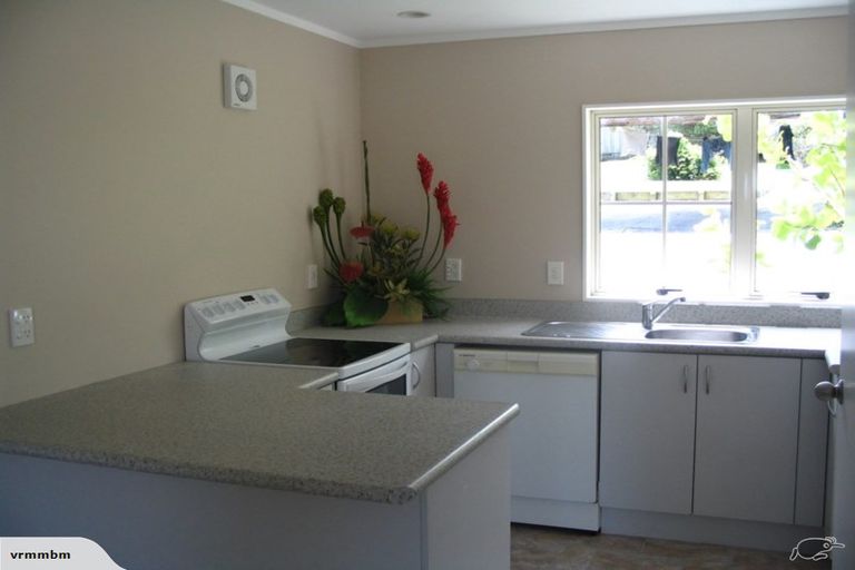 Photo of property in 1/193 Eskdale Road, Birkenhead, Auckland, 0626