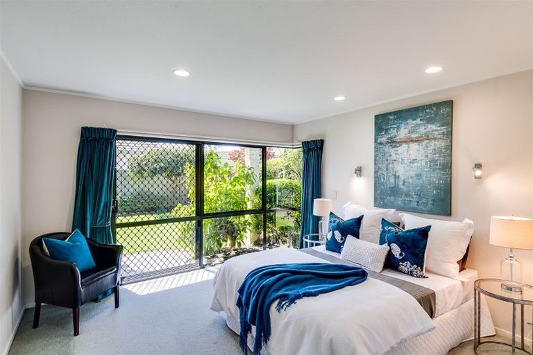 Photo of property in 89 Kensington Drive, Taradale, Napier, 4112