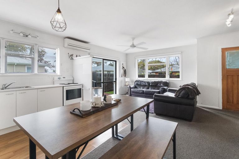 Photo of property in 15b Bracken Street, Leamington, Cambridge, 3432