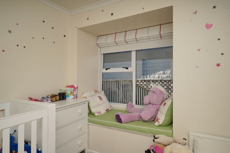 Photo of property in 6 Hodgson Avenue, Kaiapoi, 7630