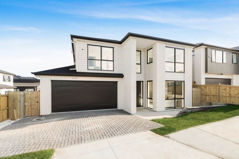 Photo of property in 31 Ballyholey Drive, Flat Bush, Auckland, 2019