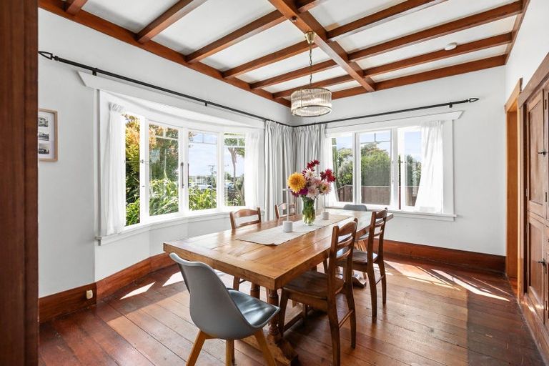 Photo of property in 25 Porangahau Road, Waipukurau, 4200